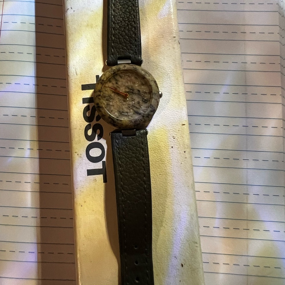 Tissot Rock Watch with Black Strap vintage 1980s - Picture 4 of 5
